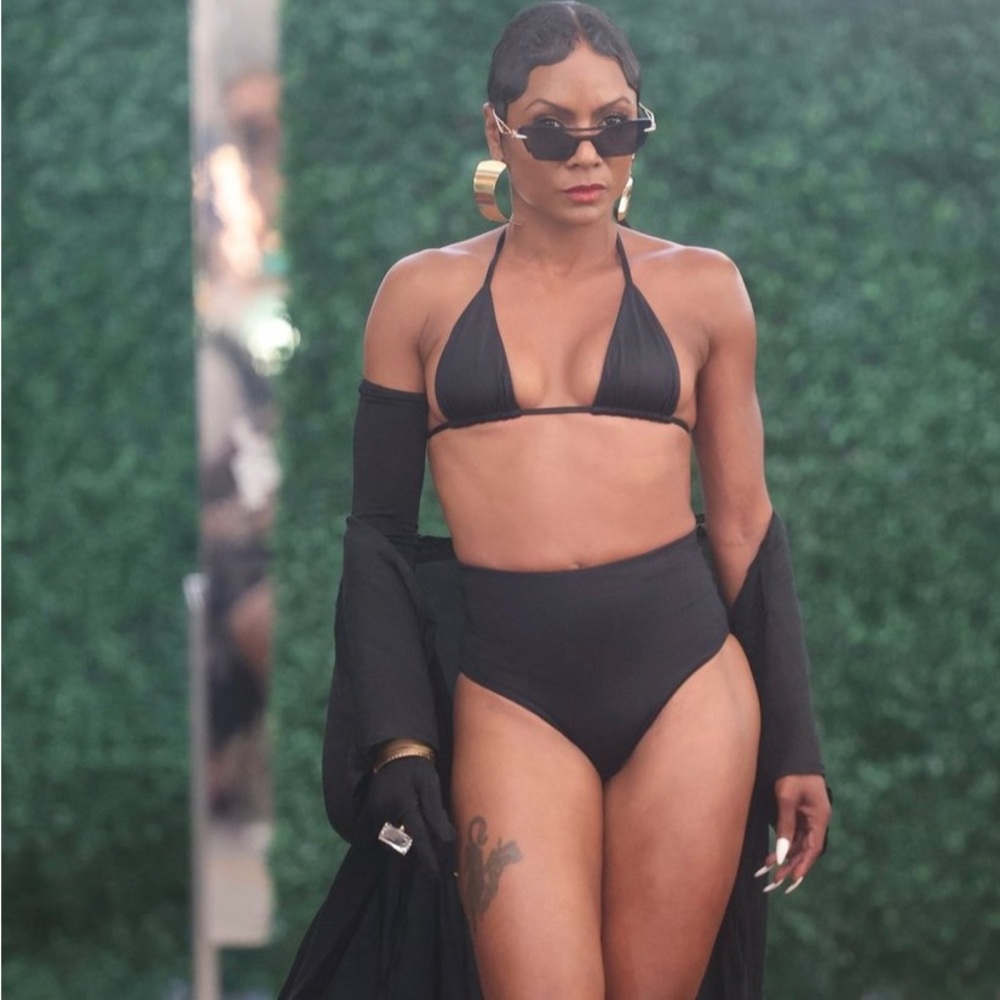 Mieuxswim.com, a small & exclusive 
luxury brand, a new aesthetic to swimwear.